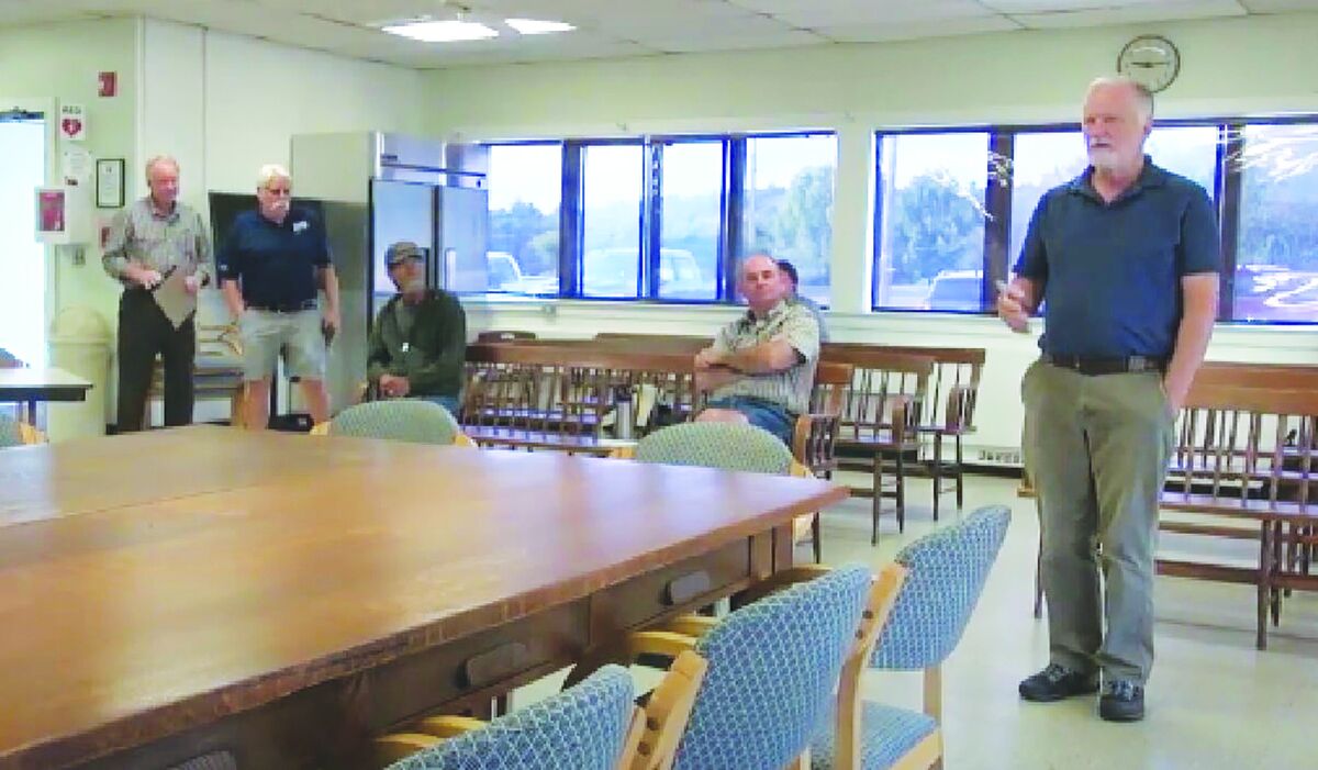 Carroll County committee explores going solar